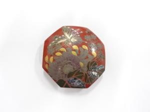 アンティーク　漆塗り蒔絵　帯留め